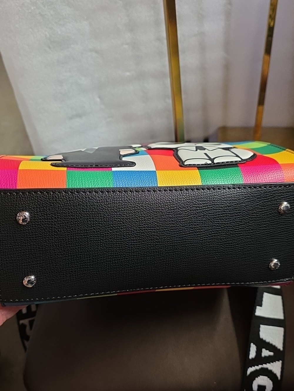 Karl Lagerfeld Tote with Character Appliqué & Matching Clip On Pouch Nwt - Picture 11 of 13